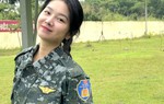 Nụ cười sau "sắc thép" của nữ chiến sĩ Cảnh vệ