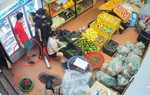 Bắc Ninh: Công an làm rõ vụ thai phụ bị đánh trong cửa hàng hoa quả