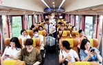 Khai trương "đoàn tàu Bạch Mai” đưa đón y bác sỹ đi làm Hà Nội-Ninh Bình