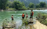 Cao Bằng: Tìm thấy thi thể người phụ nữ đi xe 3 bánh lao xuống sông Quây Sơn