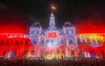 Trụ sở UBND TPHCM lung linh sắc màu với công nghệ 3D Mapping