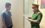 Khởi tố người đàn ông say rượu quậy phá trụ sở UBND xã
