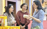 Hỗ trợ phụ nữ khởi nghiệp, phát triển sinh kế thích ứng với biến đổi khí hậu