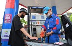 Giá xăng dầu đồng loạt tăng từ 15h ngày 16/7, dầu diesel tăng hơn 1.500 đồng/lít