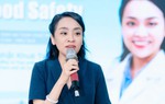 Những thế hệ phụ nữ trong 50 năm Thành phố mang tên Bác - Bài 2: Chung tay xây dựng thành phố nghĩa tình