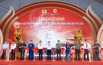 Chủ tịch UBTƯ MTTQ Việt Nam Bùi Thị Minh Hoài dự Lễ khánh thành Khu lưu niệm Anh hùng liệt sĩ Công an nhân dân Bùi Thị Cúc