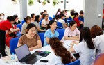 Sổ sức khỏe điện tử VNeID vẫn "làm khó" người dân