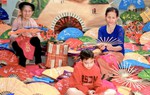 Từ chiếc quạt giấy đến đơn hàng online: Hành trình hồi sinh của làng nghề Chàng Sơn