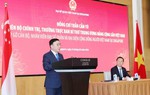 Strengthening the Vietnamese community in Singapore contributes to deepening bilateral relations