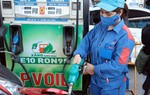 Xăng dầu trong nước đồng loạt giảm, E10RON95-III xuống còn 22.324 đồng/lít