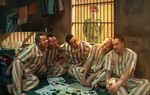 Tuấn Trần, Lương Thế Thành hóa tội phạm trong phim "Trại giam hạnh phúc"