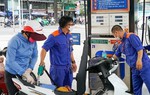 Giá xăng dầu đồng loạt tăng, dầu diesel lên sát 30.000 đồng/lít