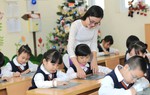Đề xuất giảm tuổi nghỉ hưu của nữ giáo viên xuống 55: Bộ Nội vụ và Bộ GD&ĐT nói gì?