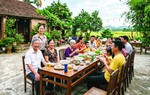 Dâu trưởng - "chất keo" gắn kết  gia đình