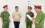 Bắt cựu nhân viên ngân hàng chiếm đoạt gần 2 tỷ đồng