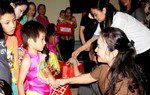 Mùa trăng yêu thương cho trẻ mồ côi xứ Thanh