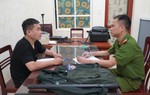 Giả danh Cảnh sát cơ động chặn xe, khiến người vi phạm tử vong