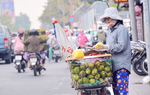 Phụ nữ ở đô thị: Tăng trưởng cao nhưng sinh kế phải bền vững - Bài cuối: Không để phụ nữ tụt lại phía sau tăng trưởng