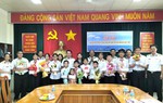 Chăm lo hậu phương cán bộ, chiến sĩ Hải quân nhân dịp năm học mới