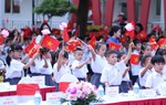 Diễn đàn tháng 9: "Gỡ khó" cho cha mẹ có con vào lớp 1