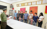 Khởi tố 7 đối tượng lừa đảo qua livestream bán xô cát đãi vàng