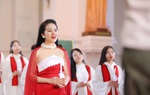 Phạm Thùy Dung ra album thính phòng đón Giáng sinh