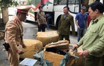 Thừa Thiên - Huế: Bắt giữ ô tô biển Lào chở hàng hóa không rõ nguồn gốc đi tiêu thụ