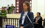 Vợ bị cáo chia sẻ thông tin bất ngờ tại phiên tòa xét xử 2 cựu Bộ trưởng
