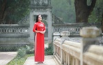 Minh Cúc "Về nhà đi con" bán áo dài hỗ trợ 100 trẻ mồ côi