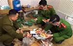 Phát hiện gần 2 tấn thực phẩm không rõ nguồn gốc, xuất xứ