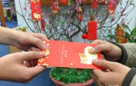 Lì xì: Đừng để trẻ đo đếm người lớn bằng tiền 