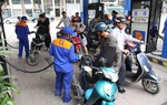 Giá xăng RON95 giảm ngay lần điều chỉnh đầu tiên trong năm mới