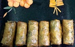 Cô thợ 12 năm kinh nghiệm tiết lộ bí quyết làm nem tuyệt ngon trong mâm cỗ Tết 
