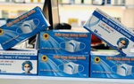Hà Nội: Khẩu trang y tế, dung dịch rửa tay khô tăng giá tới 10 lần 
