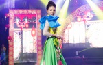 Siêu mẫu Quỳnh Hoa nói về chuyện “đại gia chống lưng”