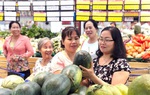 Người dân TPHCM vào cuộc hỗ trợ tiêu thụ nông sản