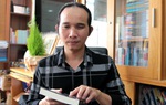 Nghệ sĩ khiếm thị Hà Chương học chữ nhờ cách dạy độc đáo của mẹ