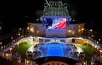 Điều gì biến du thuyền Diamond Princess sang trọng thành ổ dịch Covid-19 nổi trên biển?