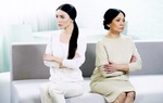 Mẹ như biến thành người khác khi con gái dũng cảm bảo vệ tình yêu