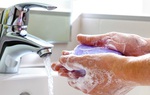 Việt Nam có 8 ca nhiễm Corona, đeo các loại khẩu trang, rửa tay thế nào để phòng bệnh?