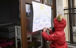 "Rồi sẽ ổn cả thôi" - bài ca tha thiết từ ban công những ngôi nhà ở Italia giữa tâm dịch Covid-19