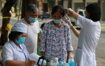 Xem xét truy tố hình sự với người cách ly tại nhà không nghiêm túc