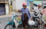 Người dân TP. Bến Tre xếp hàng xin nước ngọt mùa hạn mặn