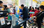 Làm gì để bảo vệ bản thân khỏi nguy cơ lây nhiễm Covid-19 khi đến những địa điểm đông người?