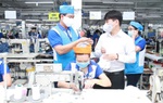 Người dân TPHCM không lo thiếu khẩu trang kháng khuẩn