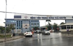 Ghen tuông, chồng tật nguyền chém vợ trọng thương rồi tự sát 