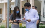 Du học sinh nhiễm Covid-19 nói "cảm kích sự nhiệt tâm của các y bác sĩ" khi xuất viện