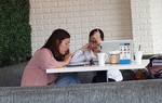 Nhiều người không còn "mặn mà" đeo khẩu trang phòng dịch tại nơi công cộng