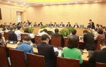 Hà Nội: Lái xe và người nhà bệnh nhân nghi nhiễm corona