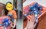 Muôn kiểu tặng quà 8/3 "bá đạo" của những anh chàng lắm chiêu